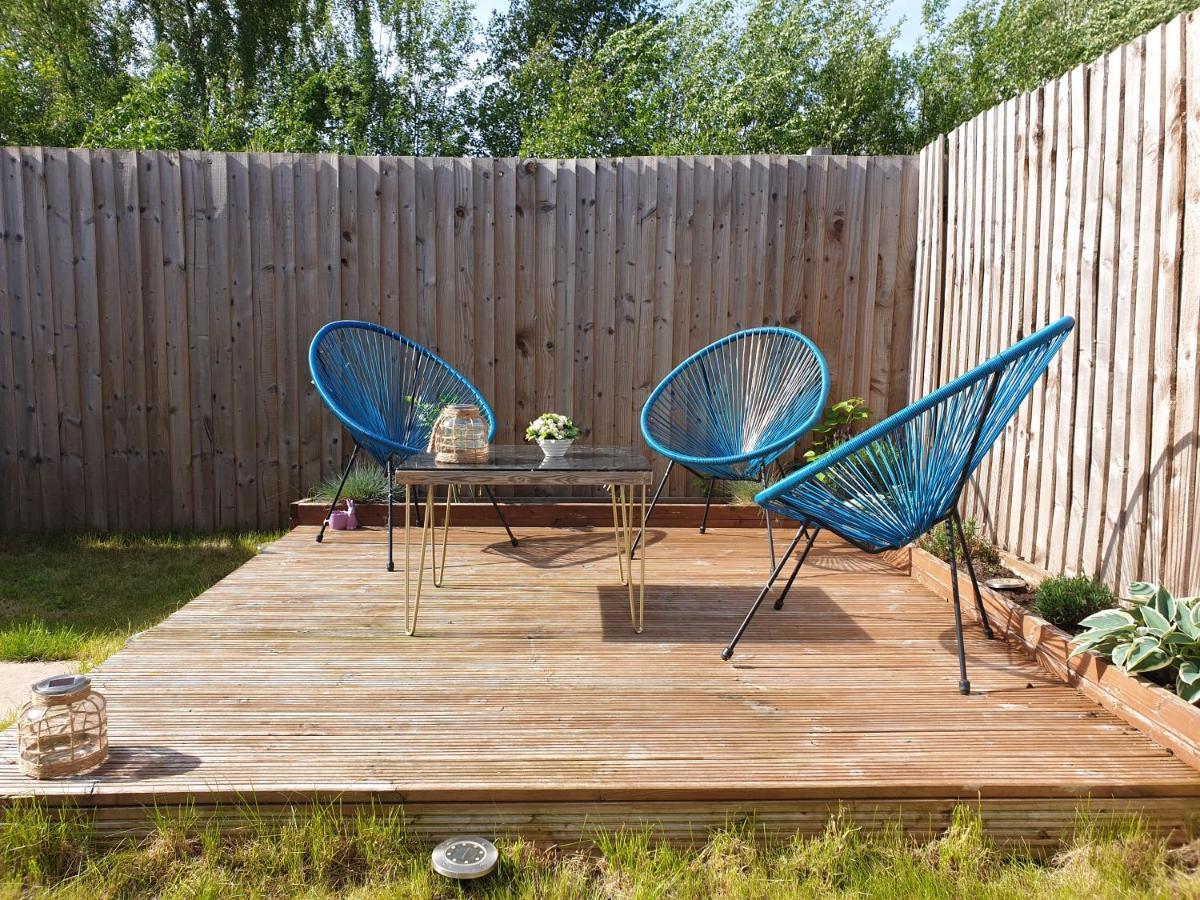 Cheerful 1 Private Room-Ensuite With Free Parking Silverdale  Exterior foto